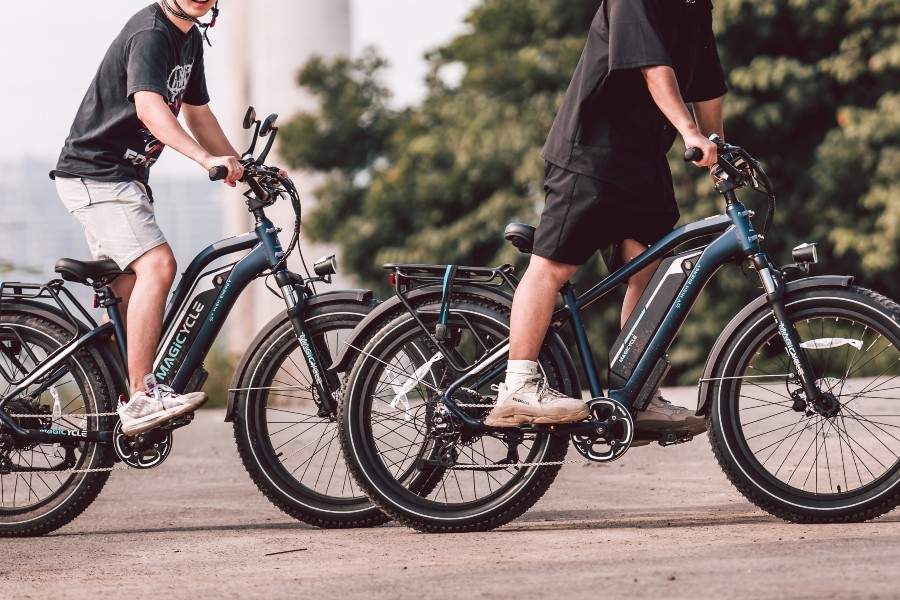 Long Range Ebikes - Magicycle Oceot Pro and Cruiser Pro