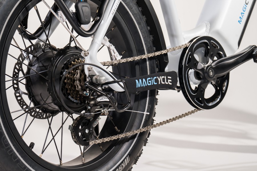the chain of Magicycle Cruiser